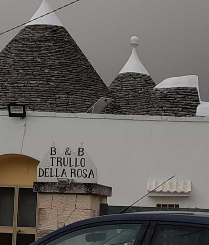 Trullo Della Rosa Villa มาร์ตินาฟรังกา ภายนอก รูปภาพ