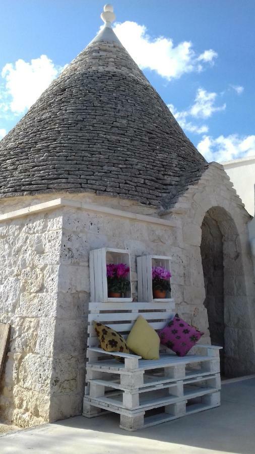 Trullo Della Rosa Villa มาร์ตินาฟรังกา ภายนอก รูปภาพ