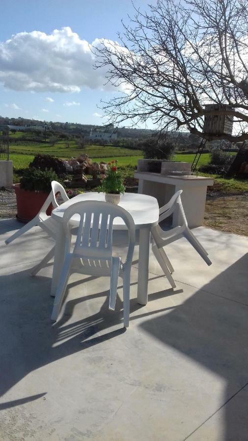 Trullo Della Rosa Villa มาร์ตินาฟรังกา ภายนอก รูปภาพ